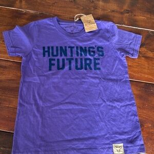 Huntings Future Button Buck Tee Shirt Size 8 Girls